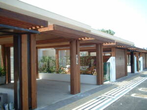 Tettoia-per-posti-auto